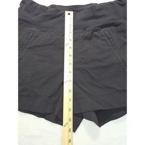 Athleta Trekkie North Short Womens Size 4 Black Hiking Casual Stretch